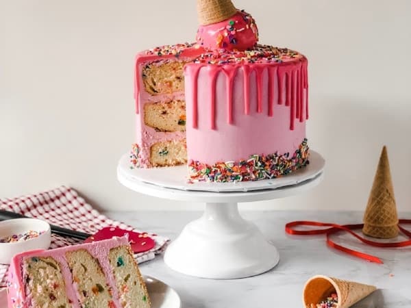 Carrot Cake (6")